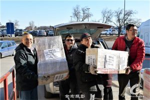 前国会议员谭耕率湖南乡亲连日疾忙.再批物资今起航