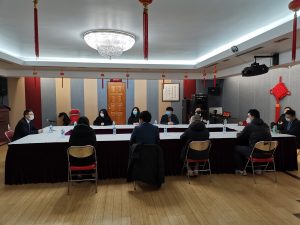 中国驻多伦多总领馆举行留学人员座谈会和“健康包”发放仪式