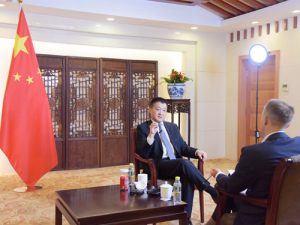 【环球邮报】驻北京分社社长万德山专访中国外交部美大司司长陆慷