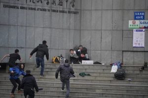 昆明劫持人质罪犯被击毙视频更新