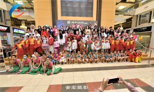 为联合国儿童基金会募捐.加拿大青少年基金会义卖及才艺展演