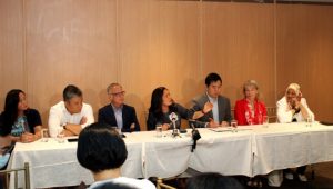伍凤仪及多位国会议员媒体会.回应了加国会议员计划访台问题