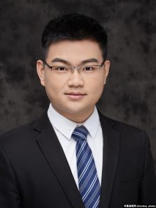 北大高材生领衔美国芯片突破极限 .中国媒体“为什么我们留不住人才?”