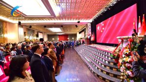 中国驻多伦多总领事馆举行国庆74周年暨罗伟东总领事到任招待会