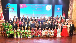 华联总会中国国庆74周年暨中秋千人晚宴盛况空前