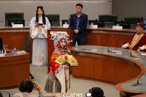 【我们是一家】—庆祝万锦第一个传统中国文化月【万锦市传统中国服饰秀】在市政府大楼井喷火爆