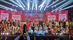 春天的兰河谷.庆祝2024三八国际劳动妇女节