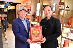 加拿大百万、汉嘉两大酒业强强联手.合力推广中国酒及其文化