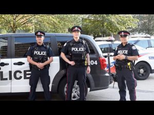 约克区警方就击毙一名抢劫嫌疑人发表声明