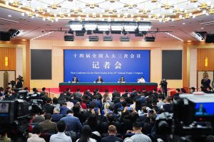 外媒看两会:中国外交部部长王毅谈“中国外交政策和对外关系”热点问题