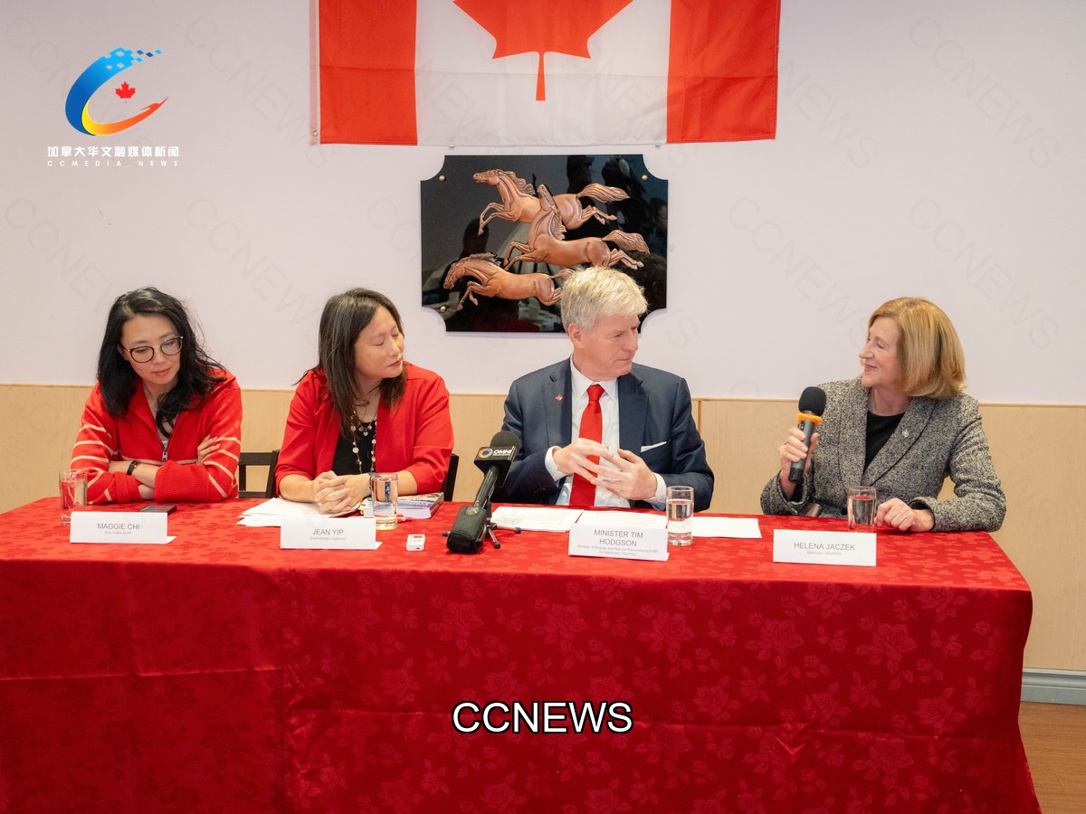 Tim Hodgson部长主持Markham–Thornhill预算媒体圆桌会 解读2025年联邦预算重点