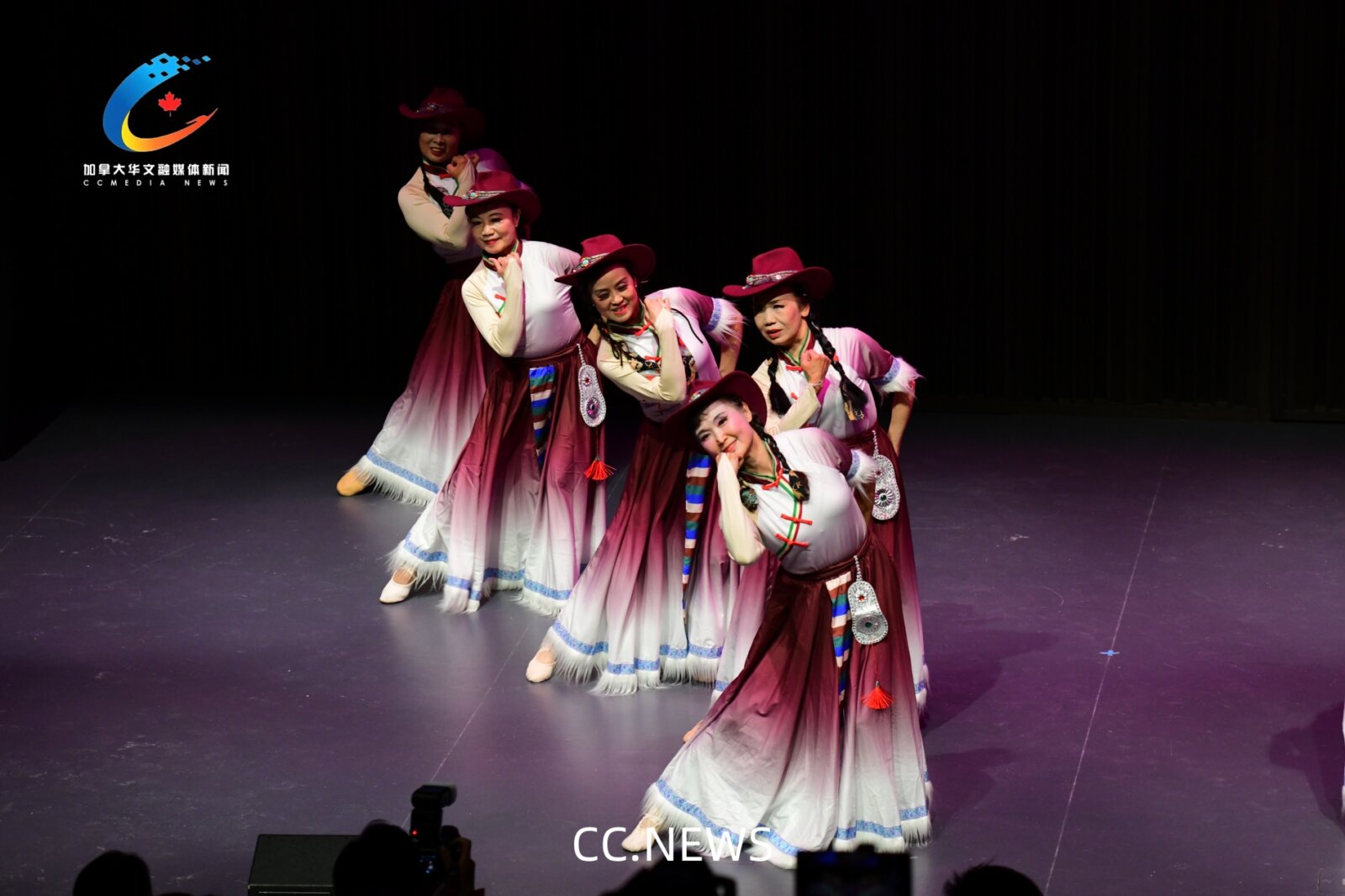 《起舞》表演瞬间