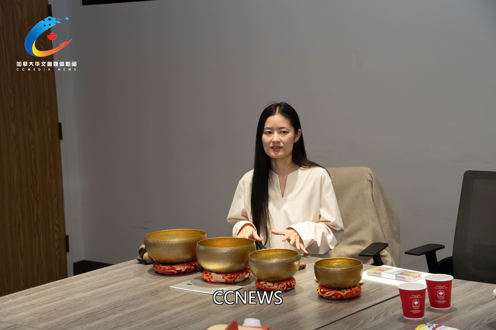 心理治疗与身心艺术引导相关嘉宾在现场分享。